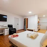 別荘 Incredible Fuente, Ocean View, Heated Pool! アデヘ